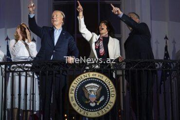 watch:-joe-biden-attends-4th-july-fireworks-display