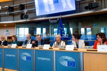 idea-of-new-health-committee-in-parliament-meets-resistance