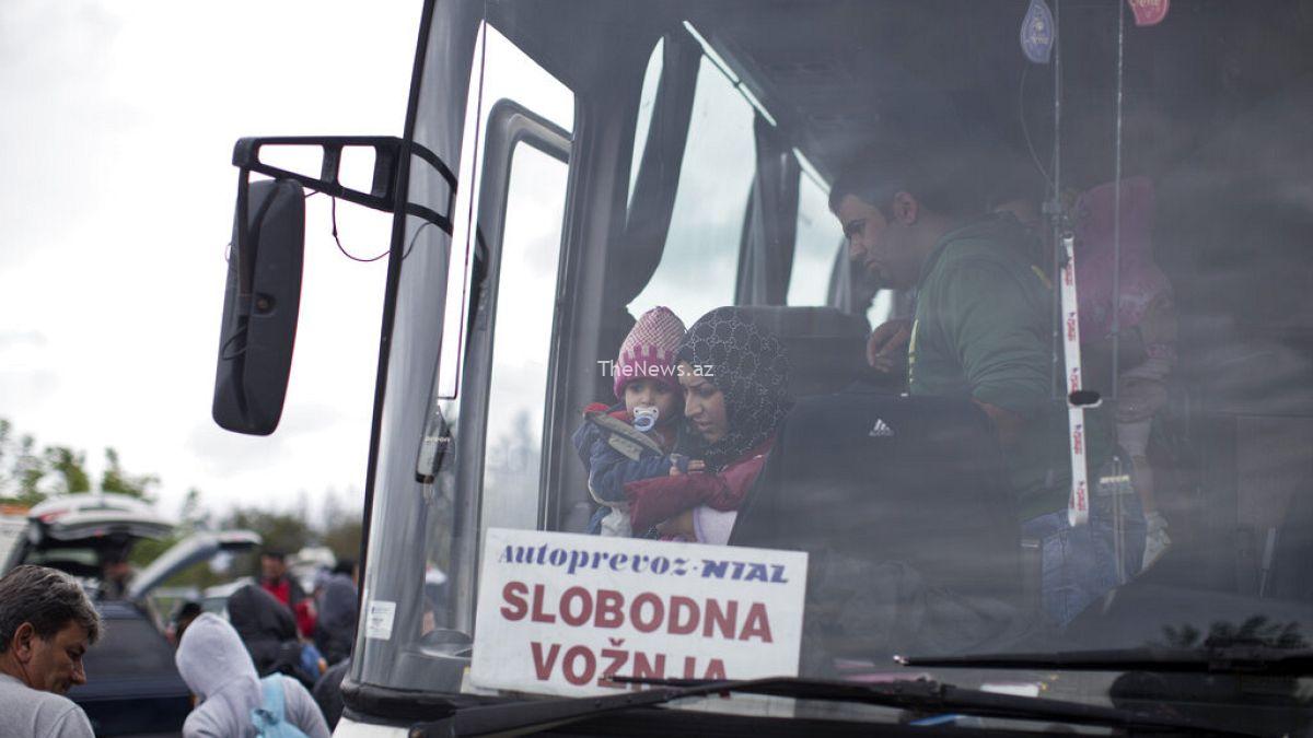 over-30-injured-as-migrant-van-overturns-in-serbia