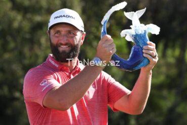jon-rahm-produces-stunning-comeback-to-win-tournament-of-champions-in-hawaii