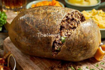 this-boiled-bag-of-offal-is-banned-in-the-us.-in-scotland-it’s-a-fine-dining-treat